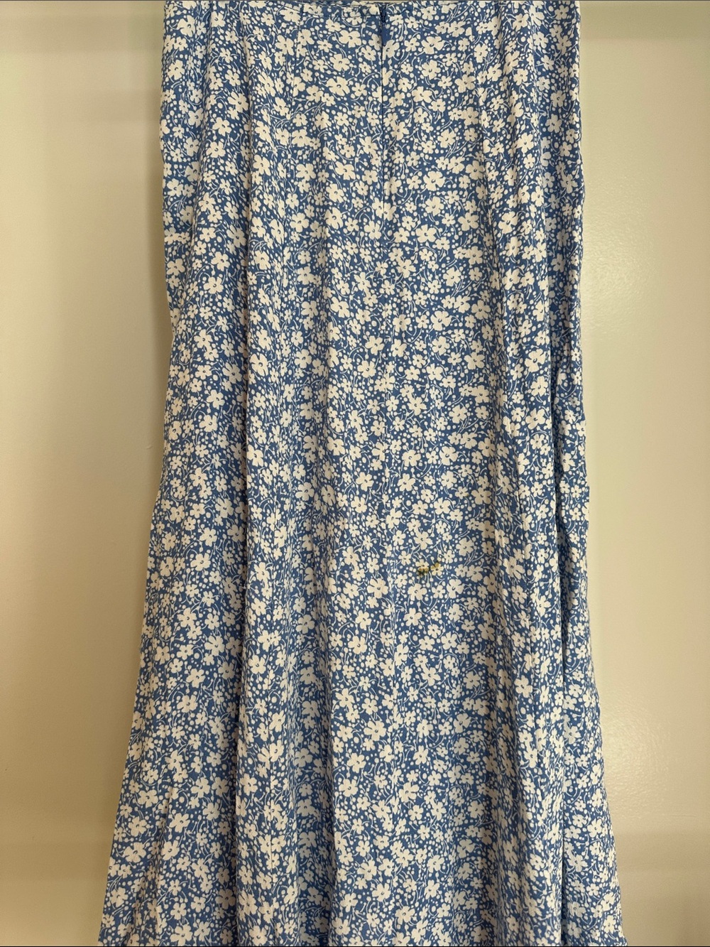 Reformation Zoe Side Slit Midi Skirt - Picture 2 of 3